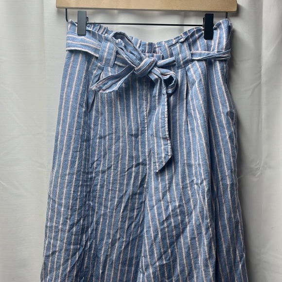 Max Studio Blue Red Pin Stripe Linen Paper-bag Pants- M - Picture 2 of 7